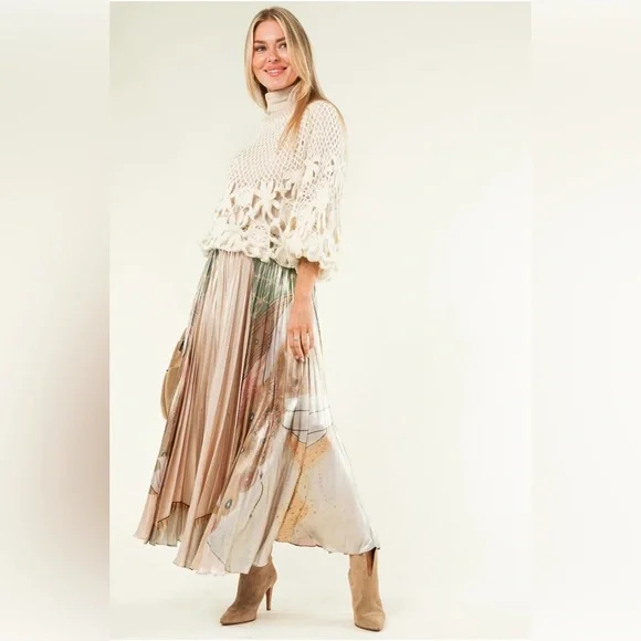 NWT MES DEMOISELLES
Luxe silk pleated skirt Gaditi - Picture 6 of 9